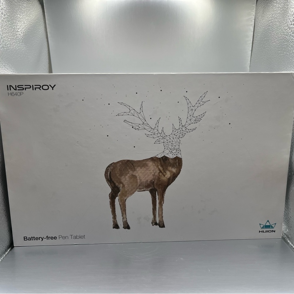 Huion Inspiroy H640P drawing tablet